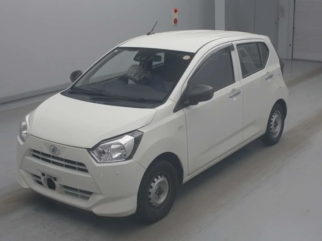 Daihatsu Mira e:S LA350S 2021
